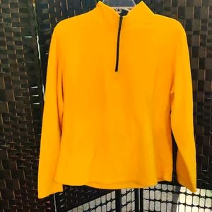 NWOT Urban Frontier fleece top